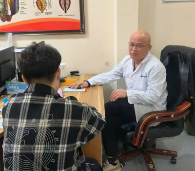 淮北市|男科医师高朋磊：守护男性健康，专业男科诊疗